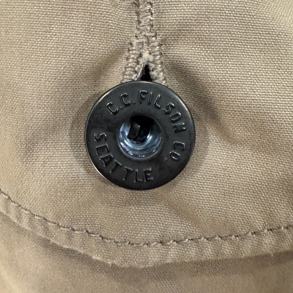 Filson USA Shelter Cloth Short Cruiser - Picture 6 of 9